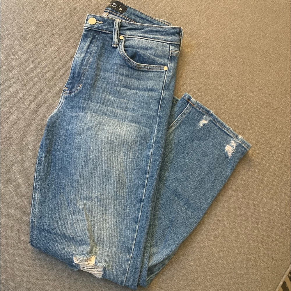 Jeans - Picture 2 of 3